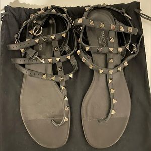 Valentino Garavani Rockstud Flats